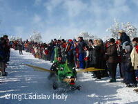 Pustevenské sněhovánky, 2004