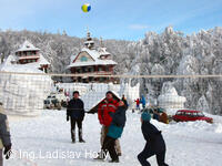 Pustevenské sněhovánky, 2004