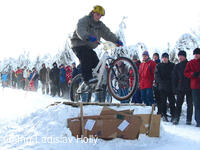 Pustevenské sněhovánky, 2004