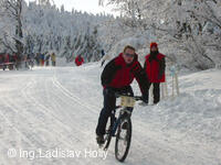 Pustevenské sněhovánky, 2004