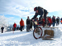 Pustevenské sněhovánky, 2004